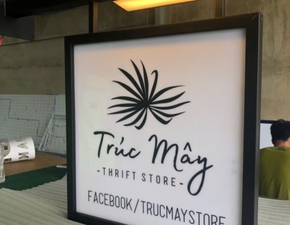 Thi công bảng hiệu shop Trúc Mây