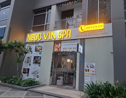 Thi công bảng hiệu spa